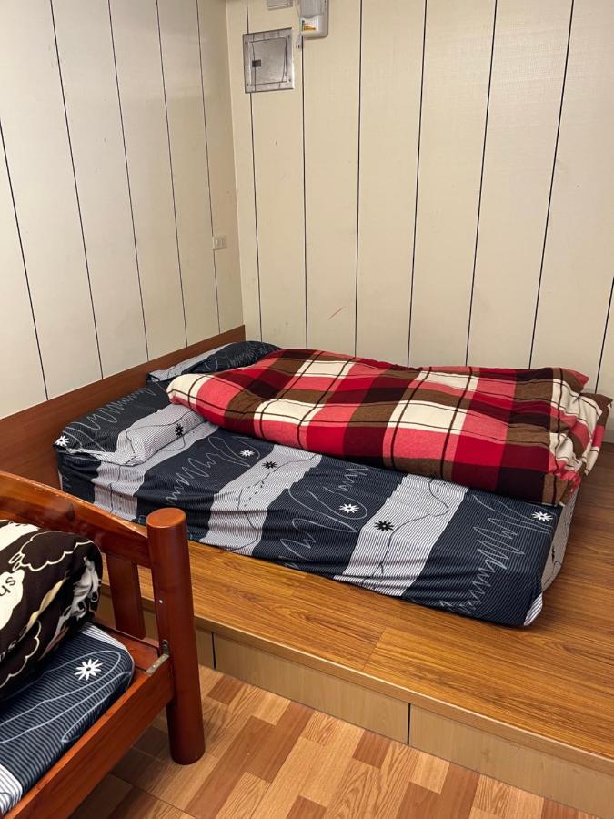 Komei Container Homestay Qingshui Eksteriør billede
